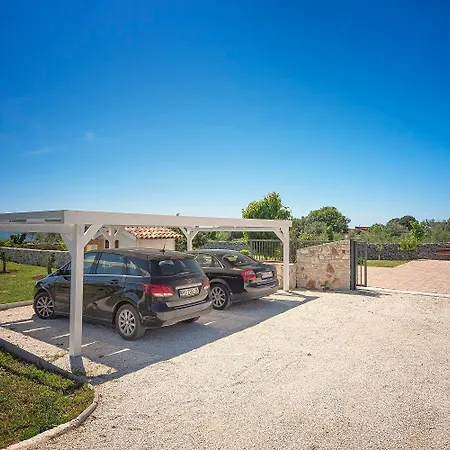 Traumhafte Strandfinca Mit Eigenem Zugang Zum Und Klima, Wlan, Bbq * Peroj